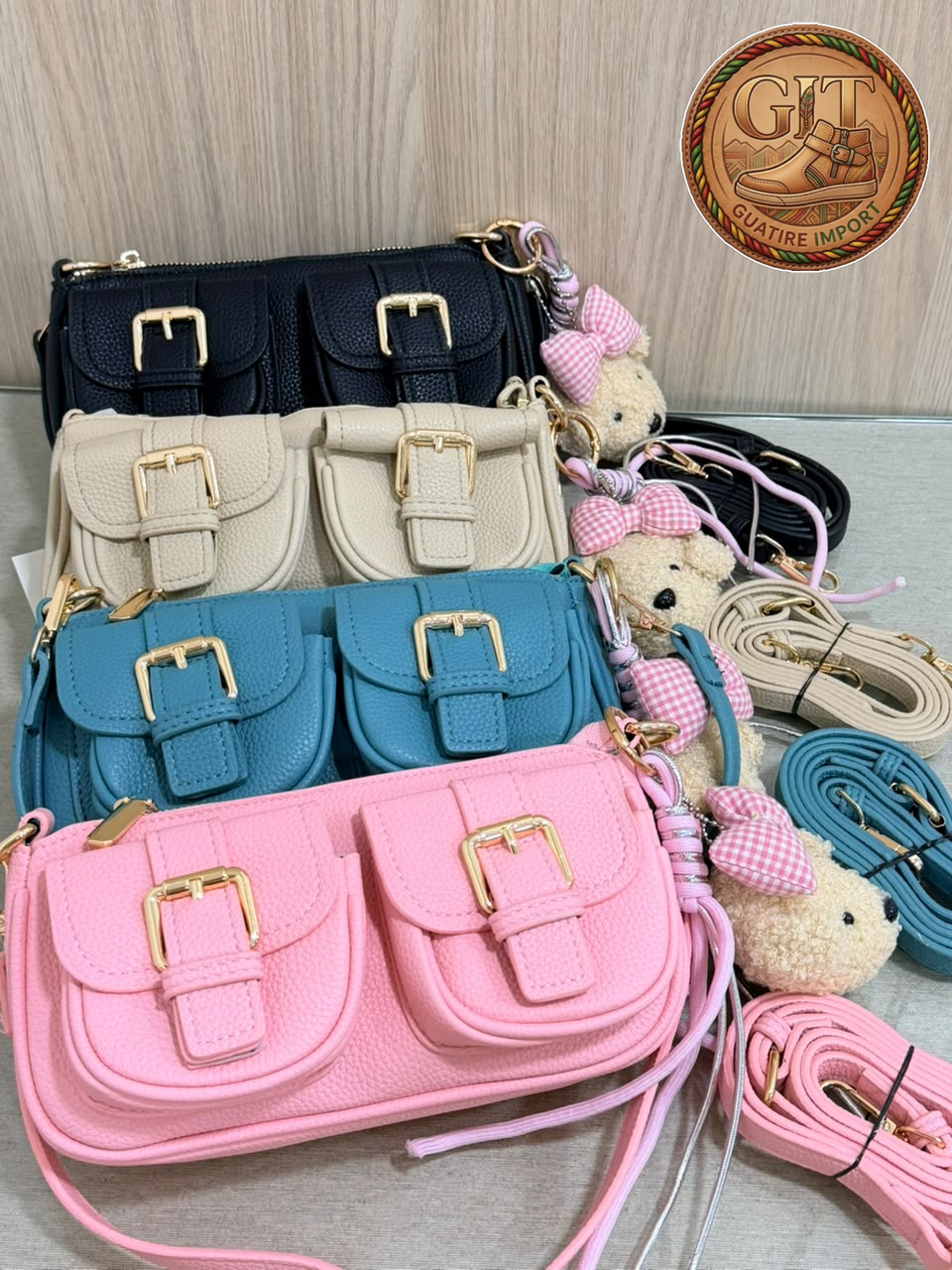 👜🎀 BOLSO BAGUETTE CON CHARMS