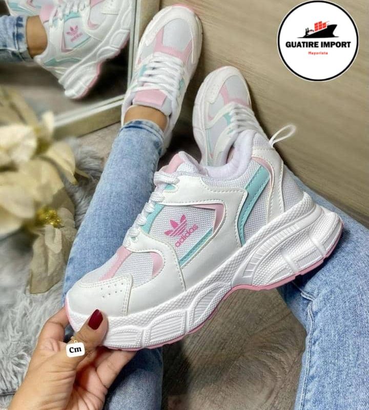 Adidas Trefoil