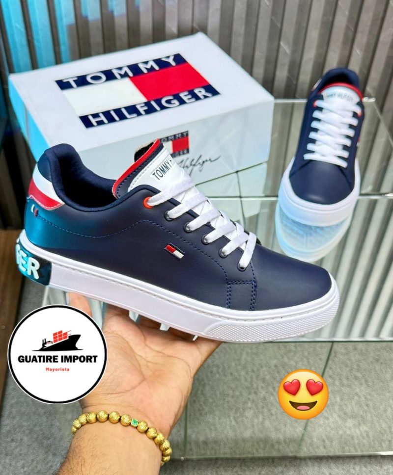 Tommy Hilfiger - Image 2